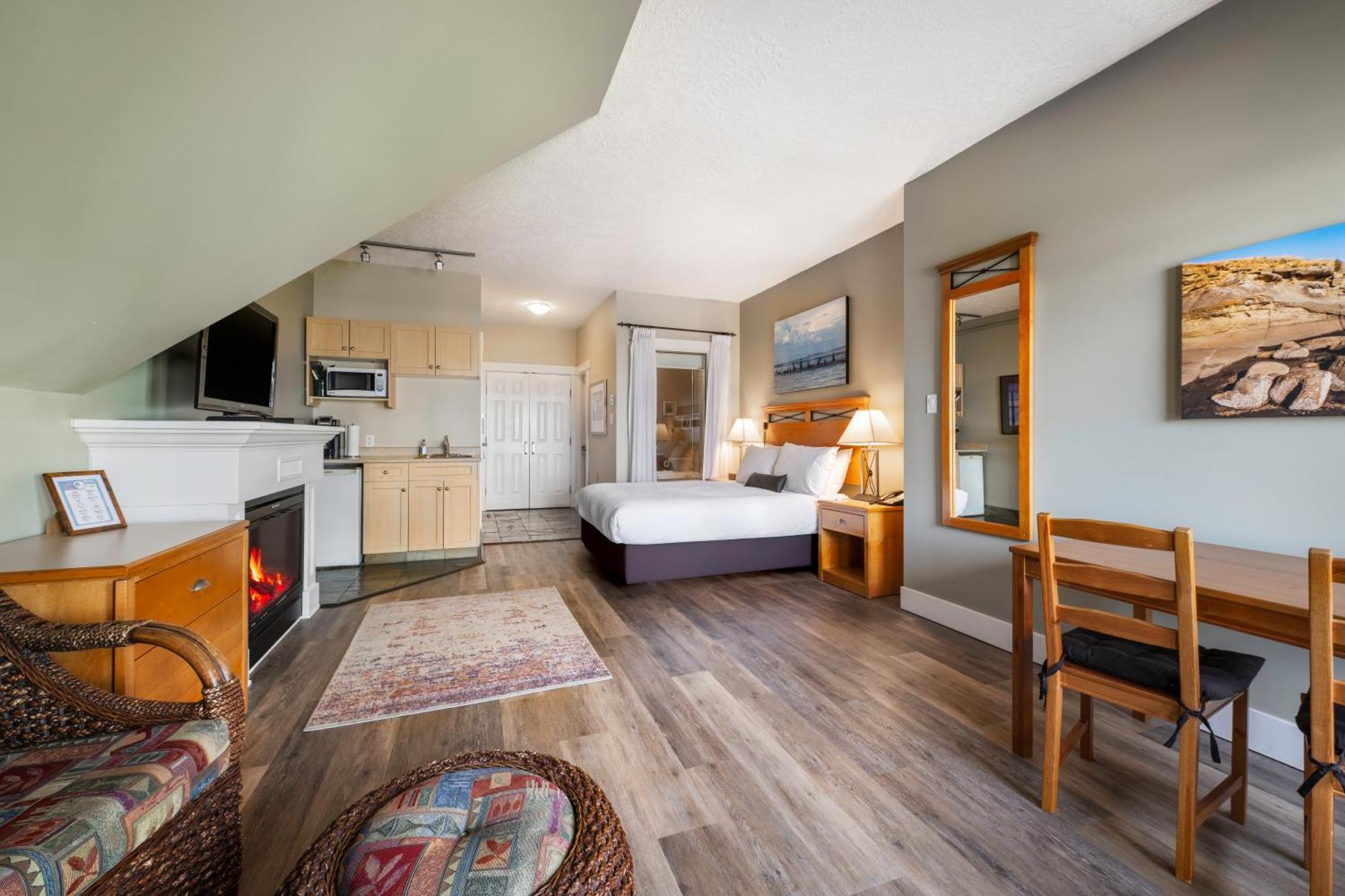 Sidney Waterfront Inn & Suites Bagian luar foto